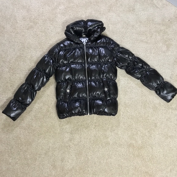 MICHAEL Michael Kors Black Puffer Jacket - Picture 2 of 6